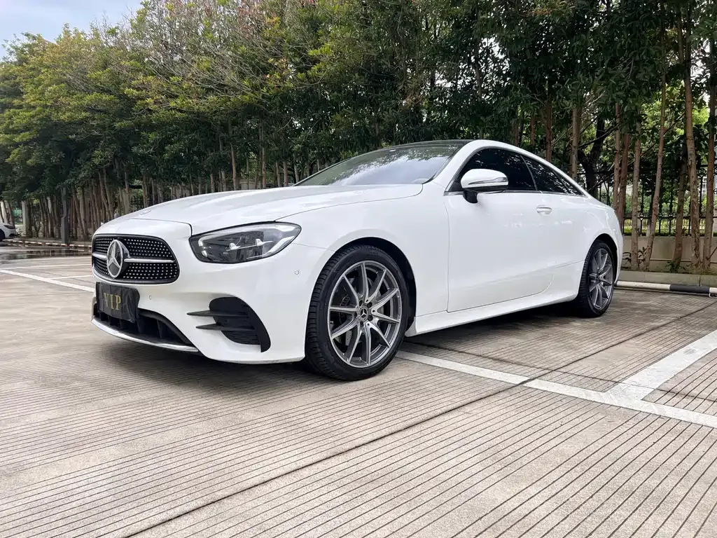 Mercedes-Benz E-Class (Import) — фото 1