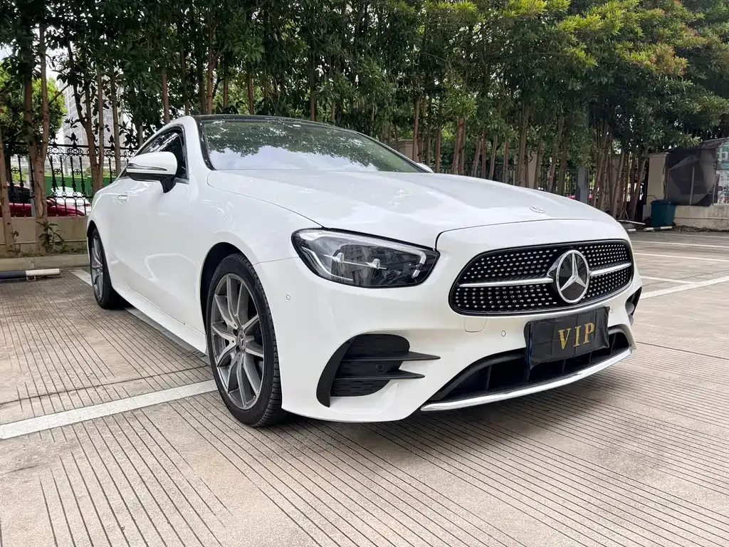 Mercedes-Benz E-Class (Import) — фото 7