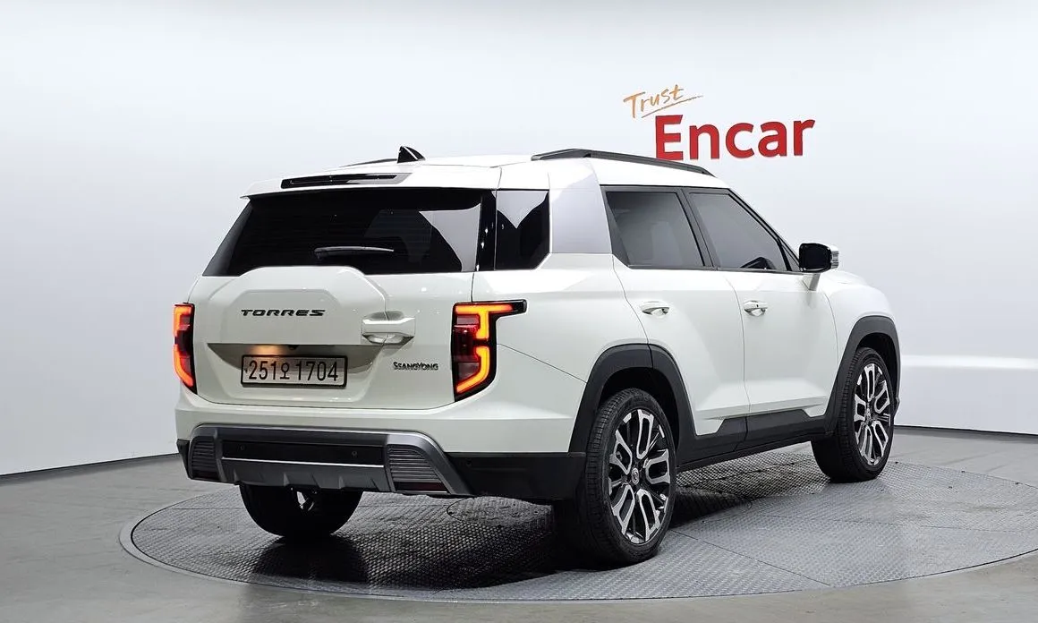 KG Mobility (Ssangyong) Torres — фото 10
