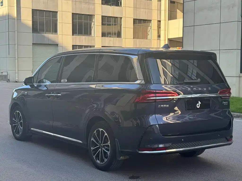 Roewe iMAX8 — фото 4