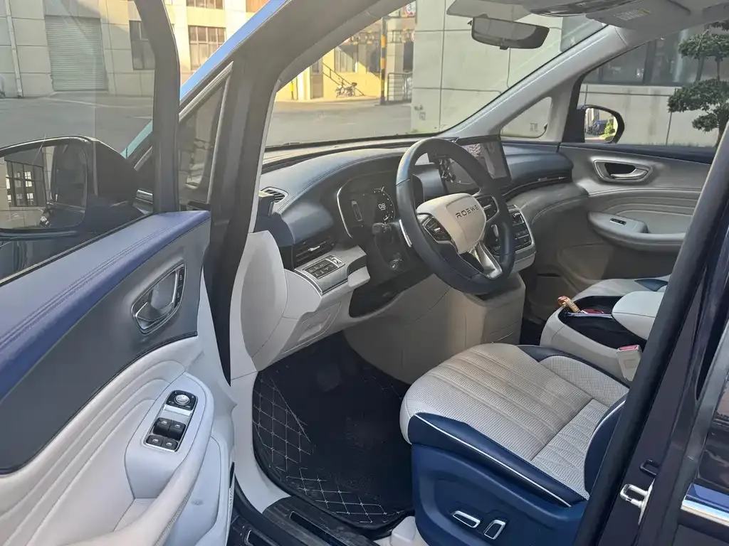 Roewe iMAX8 — фото 7