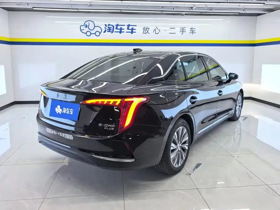Hongqi E-QM5 — фото 5