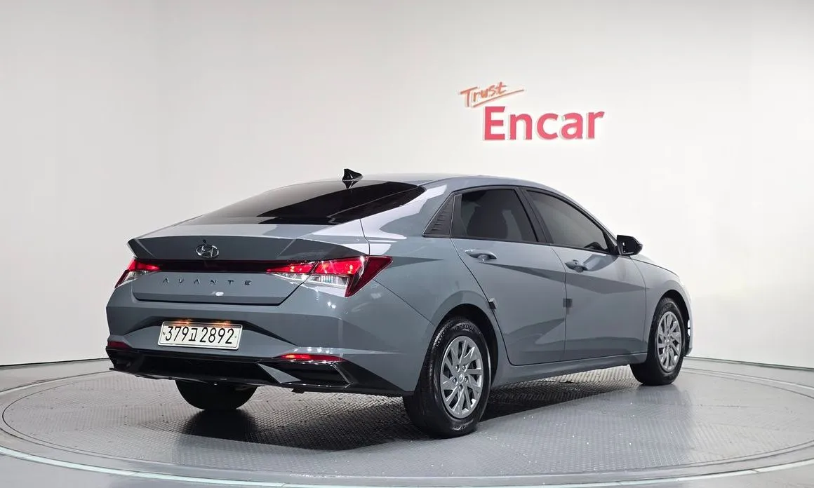 Hyundai AVANTE — фото 4