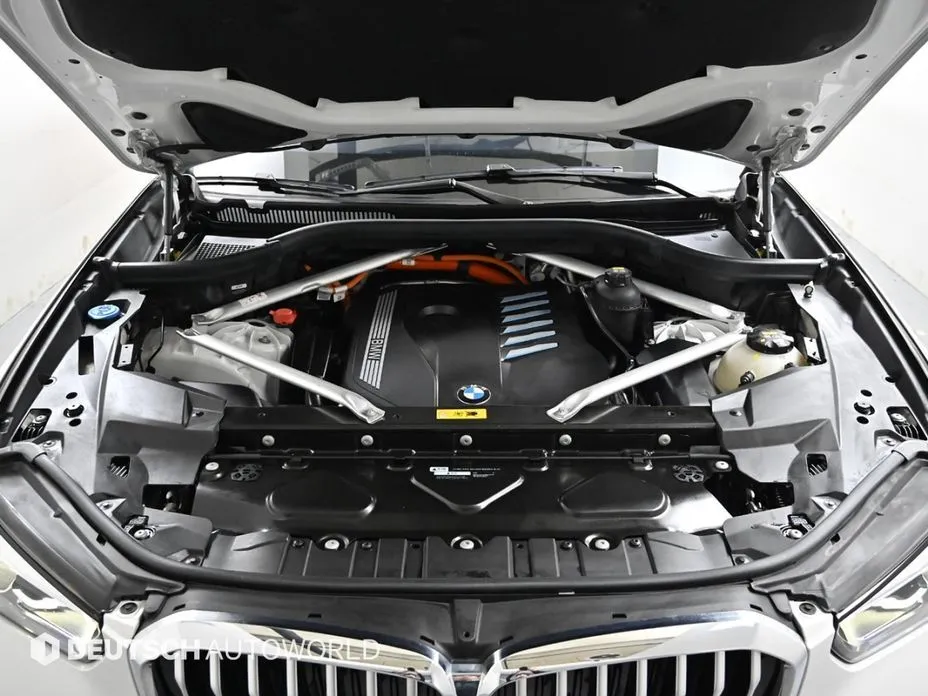 BMW X5 — фото 10