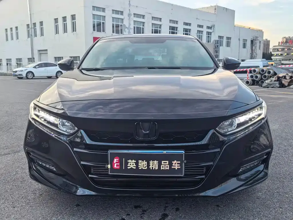 Honda Accord — фото 5