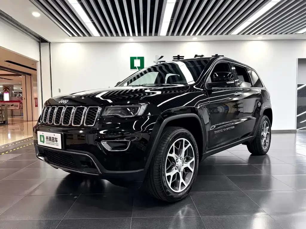 Jeep Grand Cherokee (Import) — фото 1
