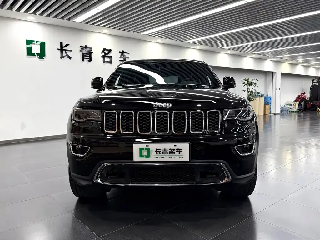 Jeep Grand Cherokee (Import) — фото 5