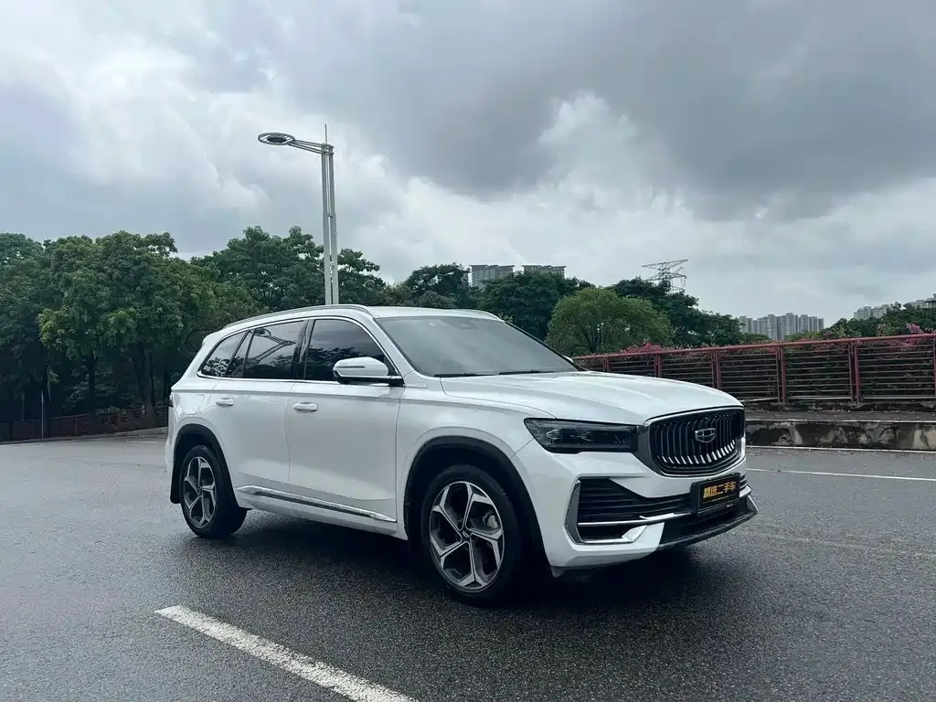 Geely Xingyue L — фото 6