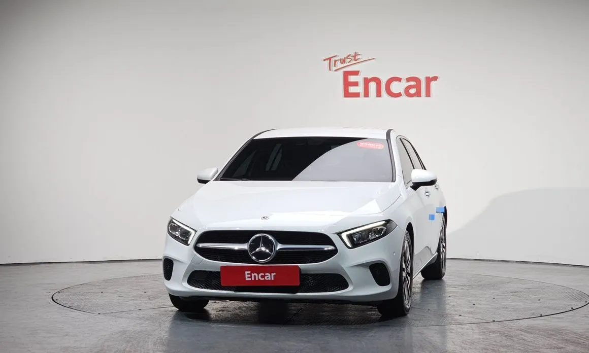 Mercedes-Benz A-Class — фото 6