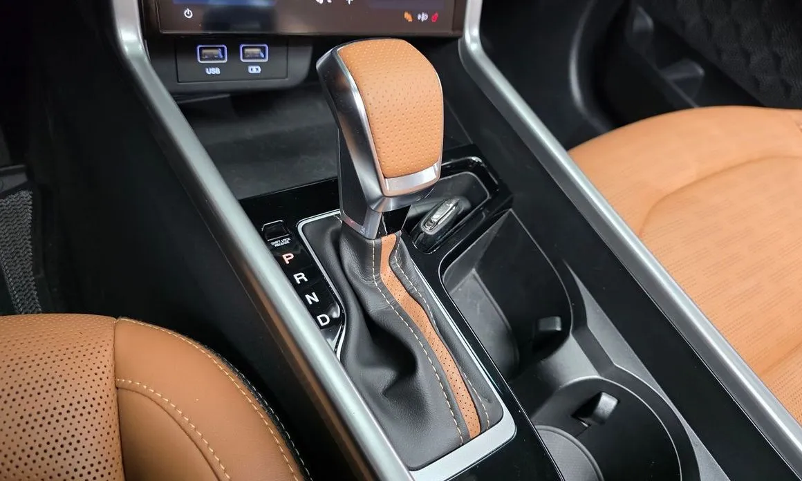 KG Mobility (Ssangyong) Torres — фото 10