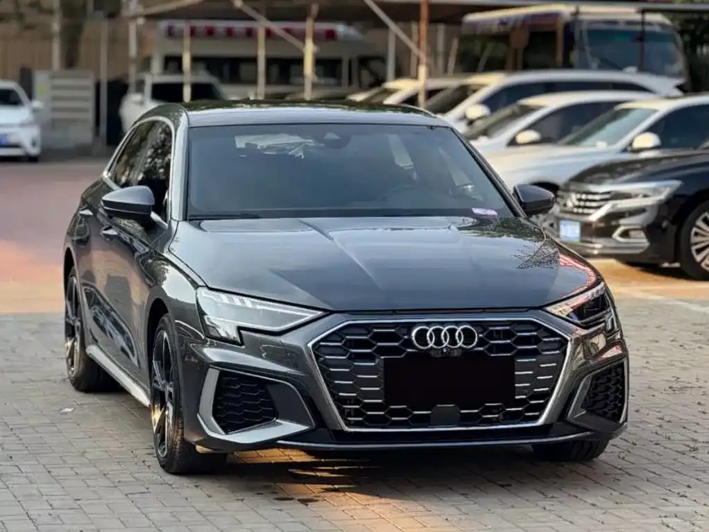 Audi A3 — фото 2