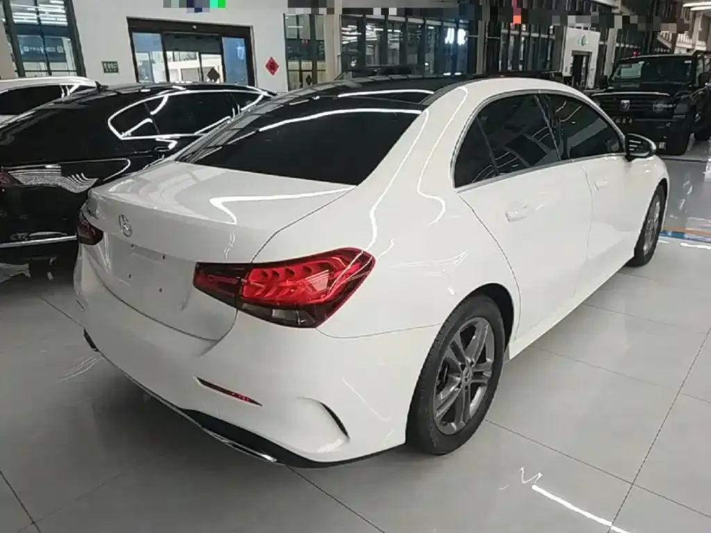 Mercedes-Benz A-Class — фото 2