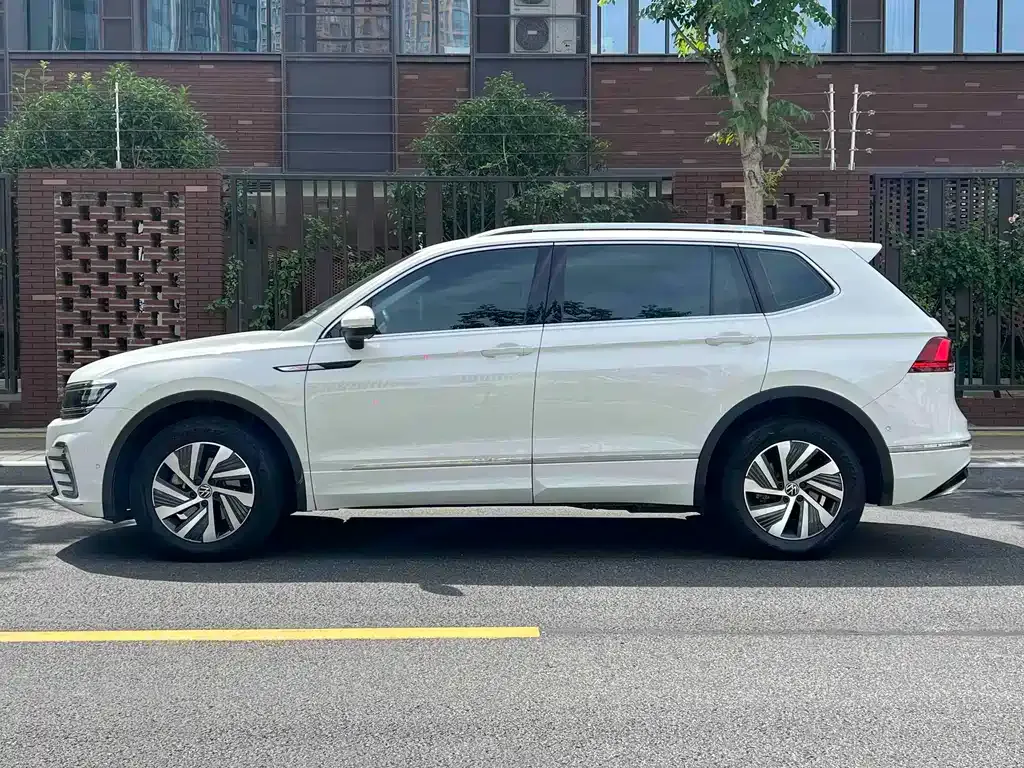 Volkswagen 途观L插电混动 — фото 6