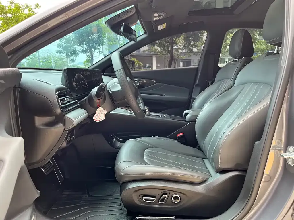 GAC Motor Shadow Leopard — фото 3