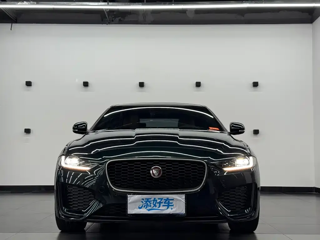 Jaguar XEL — фото 4