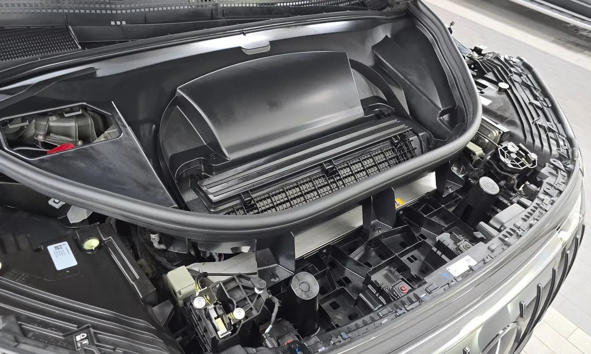 Mercedes-Benz EQS — фото 10
