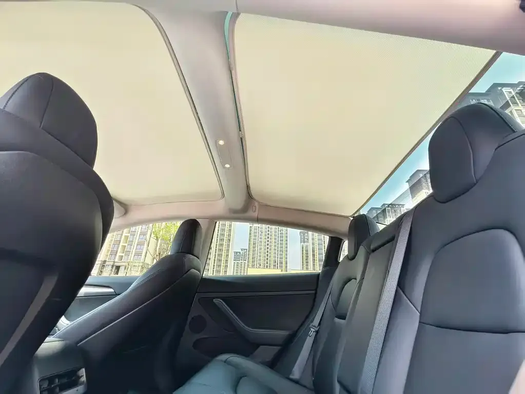 Tesla Model 3 — фото 4
