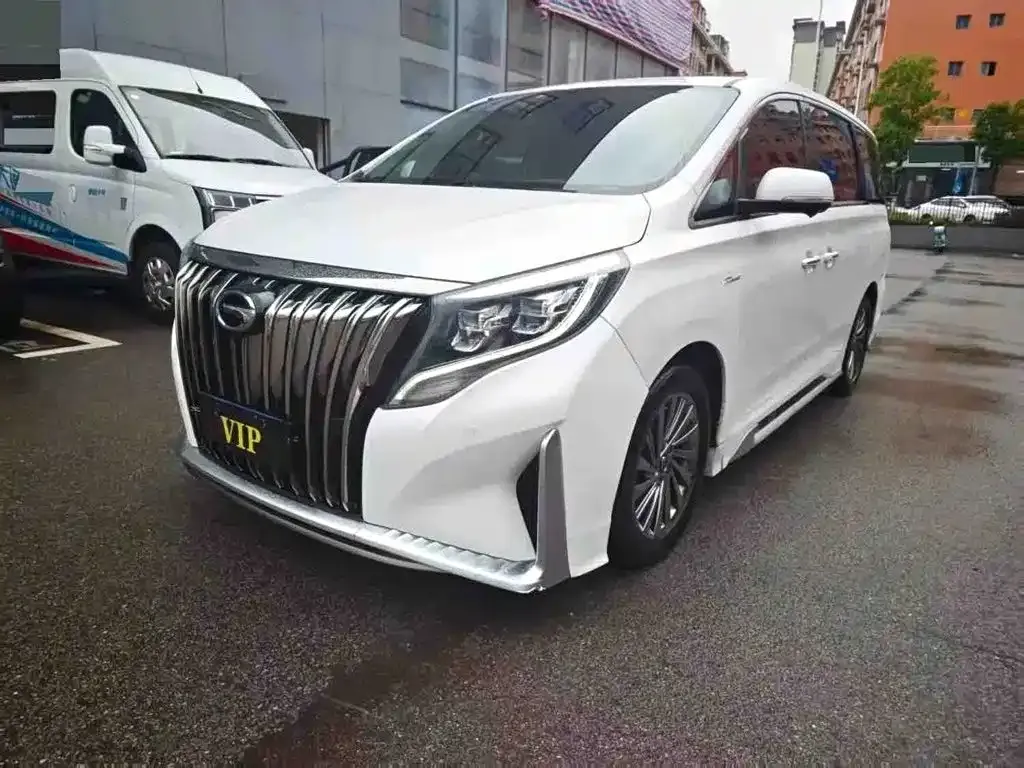 GAC Motor Trumpchi M8 — фото 1