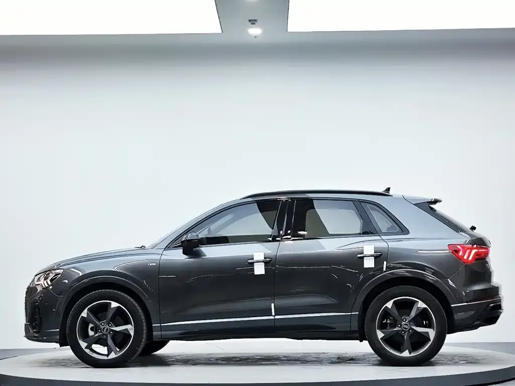 Audi Q3 — фото 2