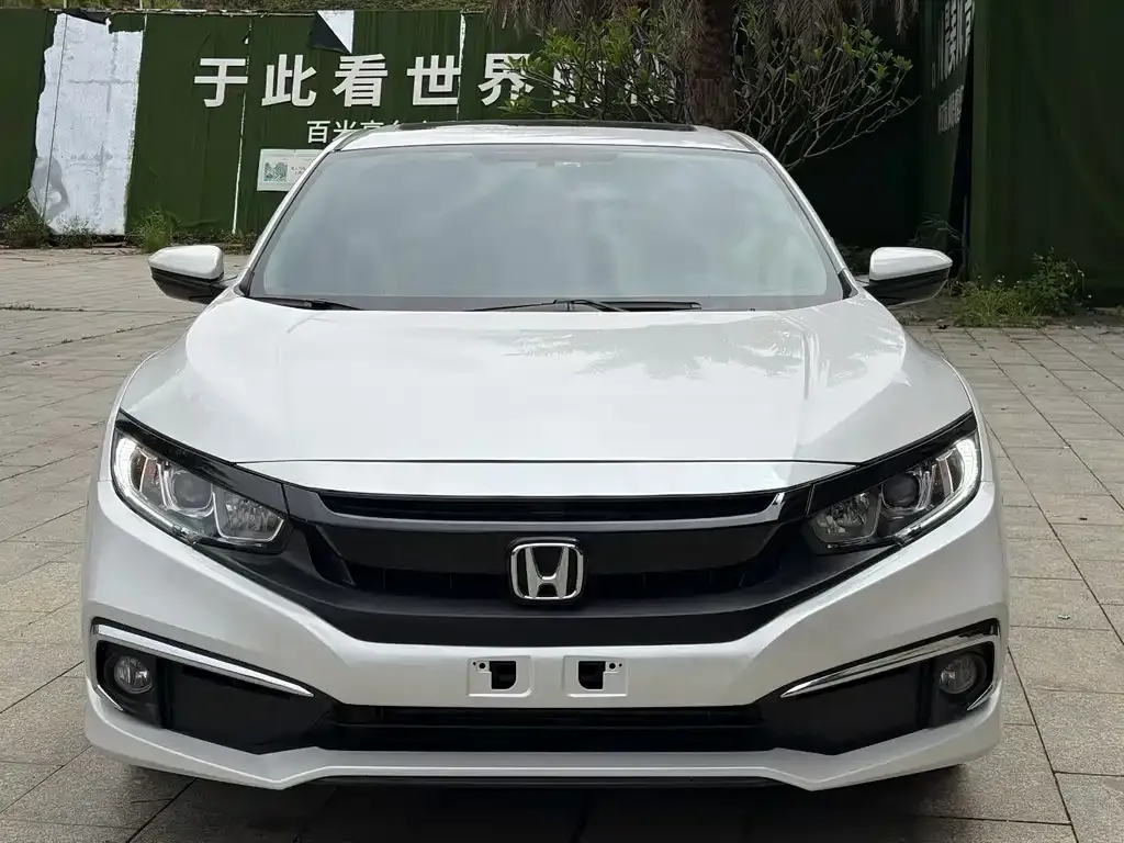 Honda Civic — фото 7