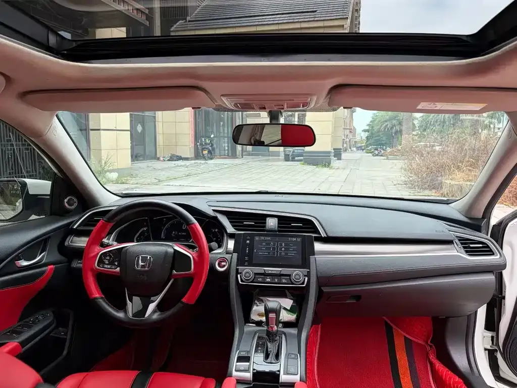 Honda Civic — фото 3