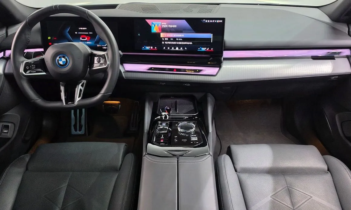 BMW i5 — фото 9