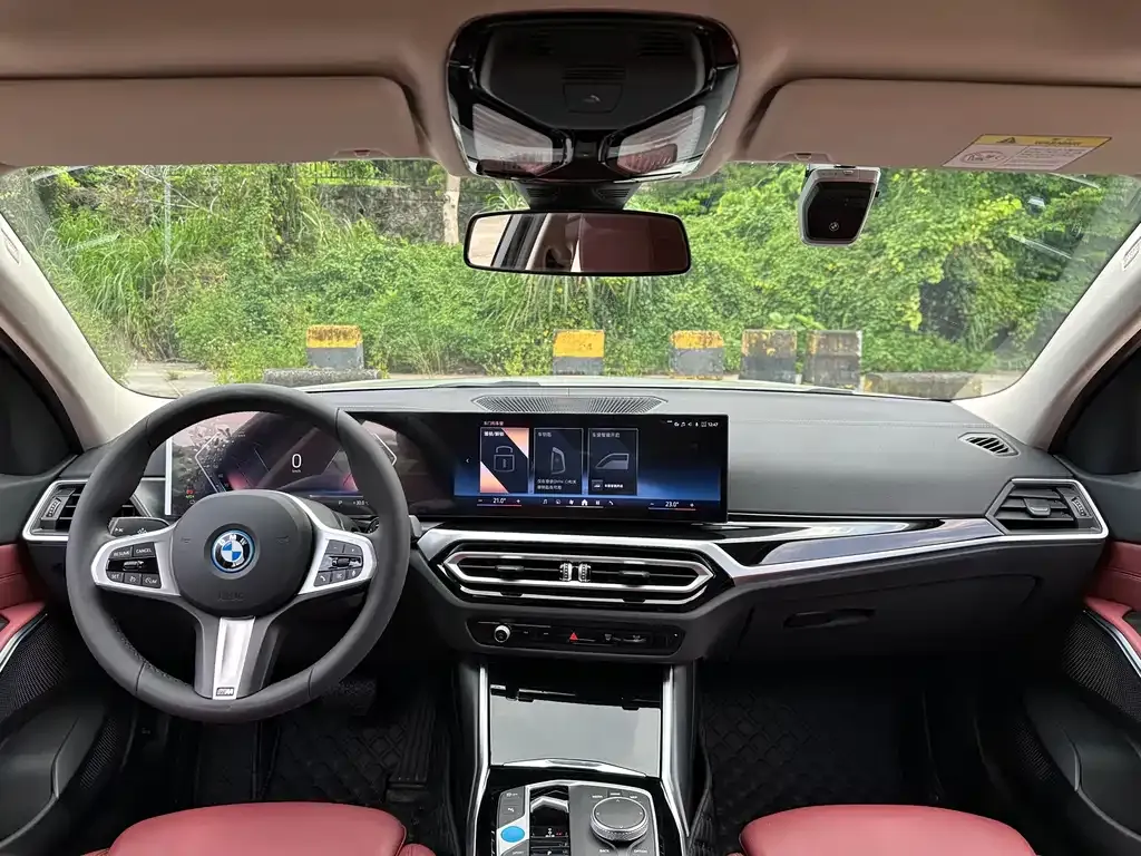 BMW i3 — фото 5