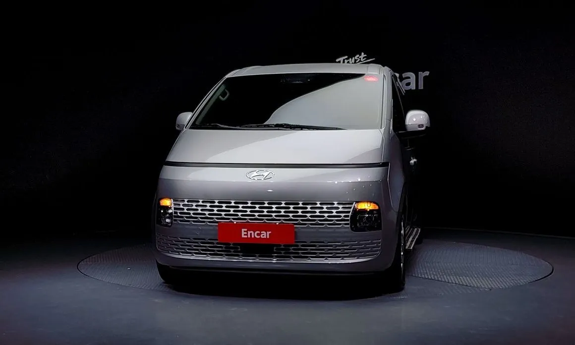 Hyundai Staria — фото 4