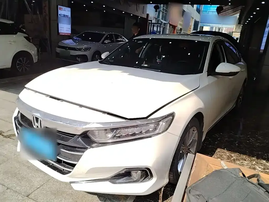 Honda Accord — фото 5