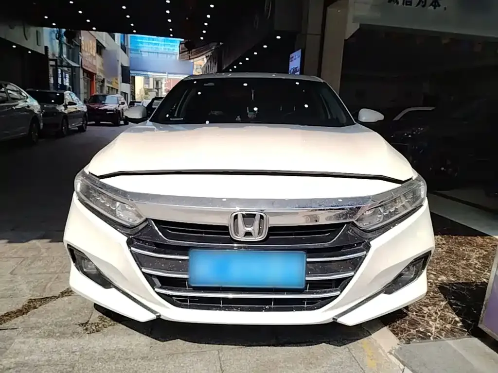 Honda Accord — фото 3
