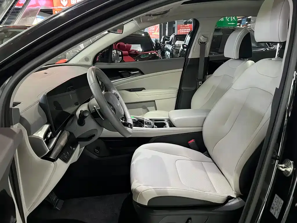 Kia Sportage — фото 6