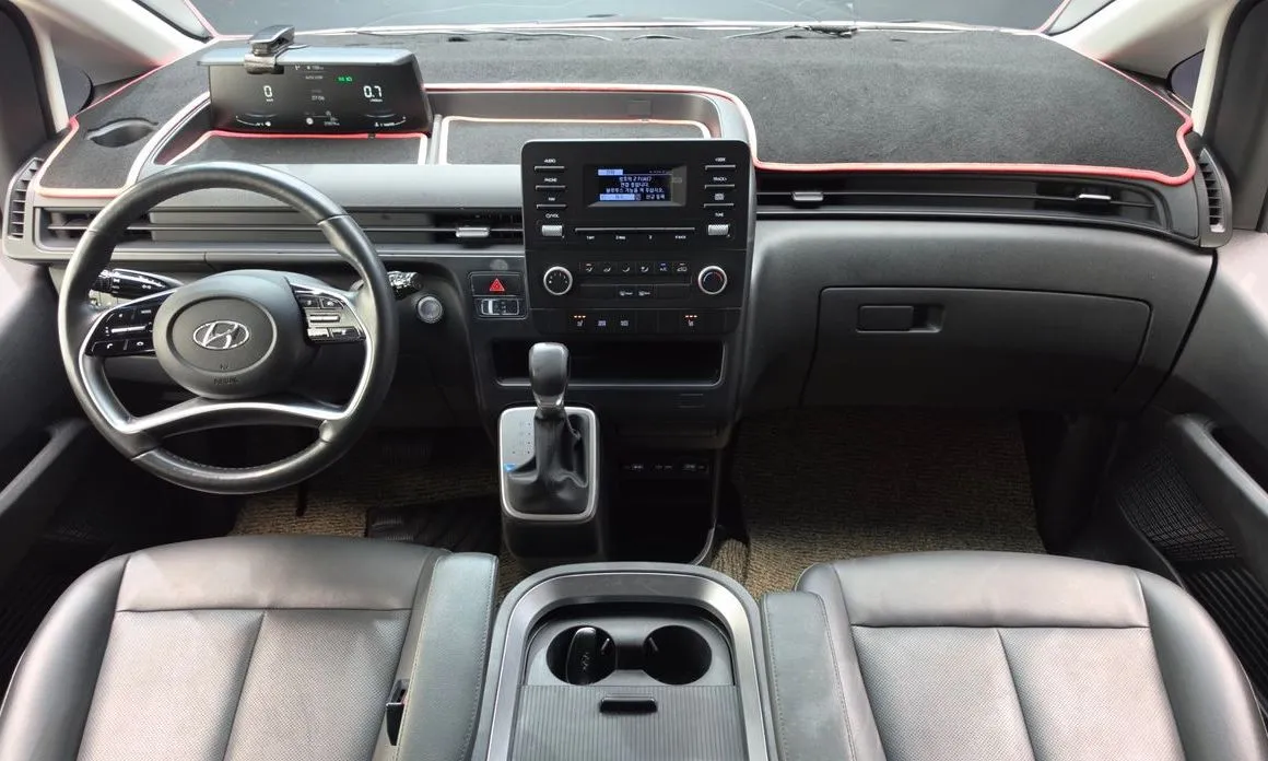 Hyundai Staria — фото 8