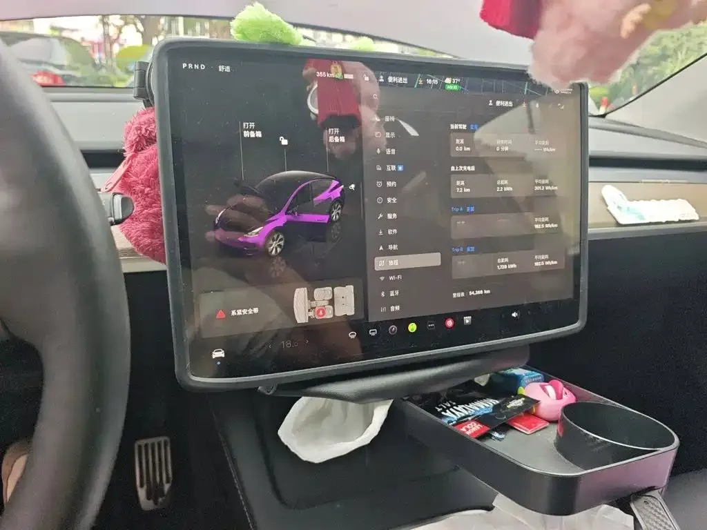 Tesla Model Y — фото 5