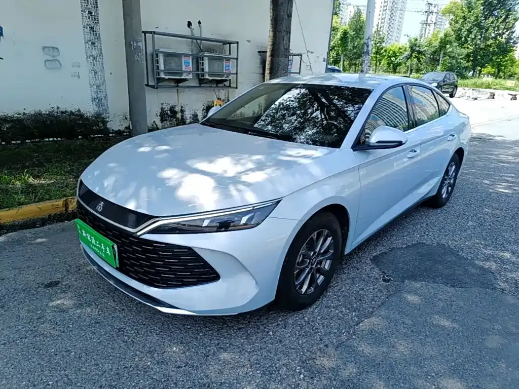 BYD Qin L — фото 8