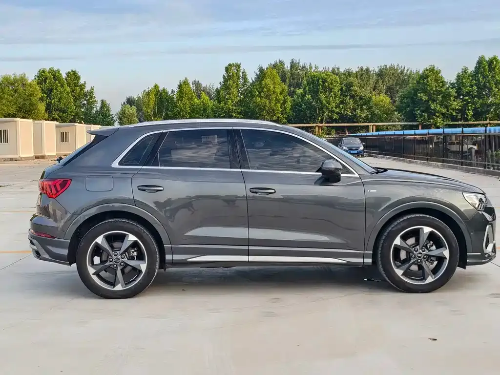 Audi Q3 — фото 2