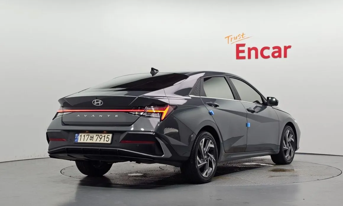 Hyundai AVANTE — фото 2