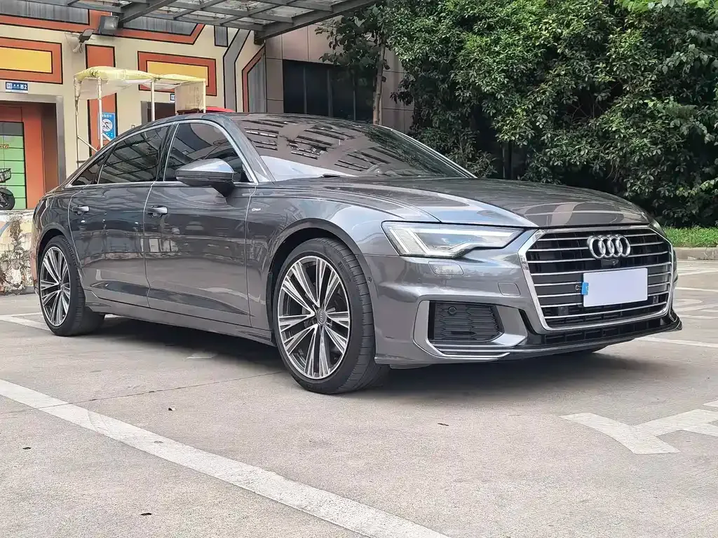 Audi A6L — фото 10