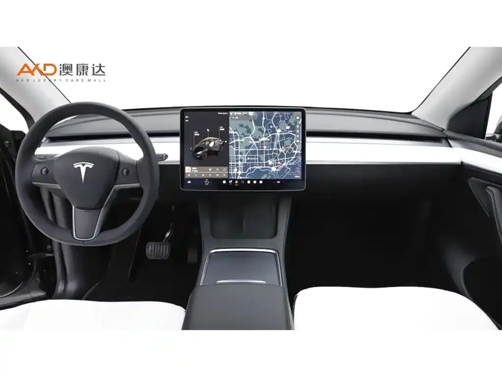 Tesla Model Y — фото 4