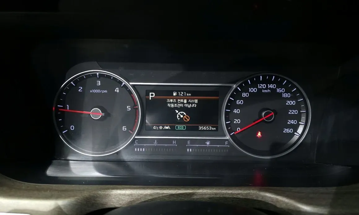 Kia Sorento — фото 4