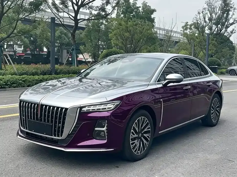 Hongqi H5 — фото 1