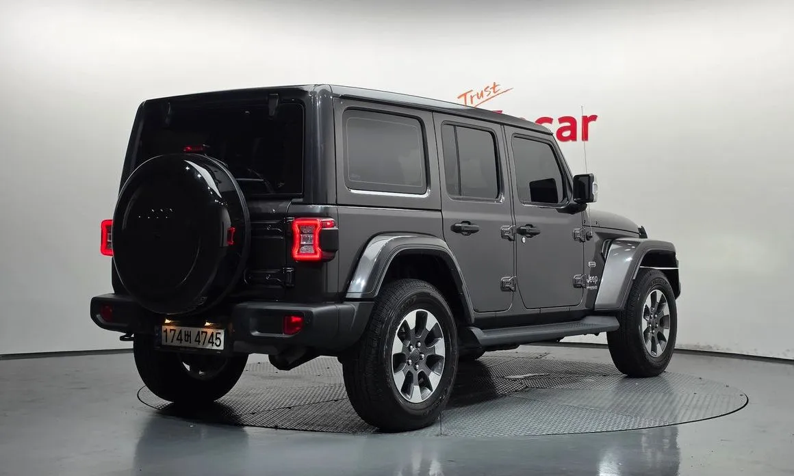 Jeep Wrangler — фото 3