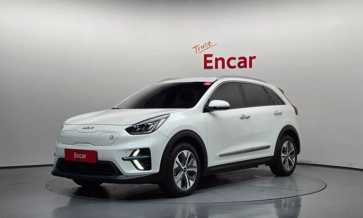 Kia Niro — фото 1