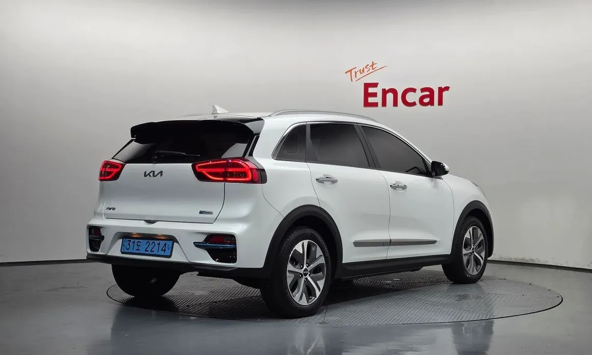 Kia Niro — фото 2