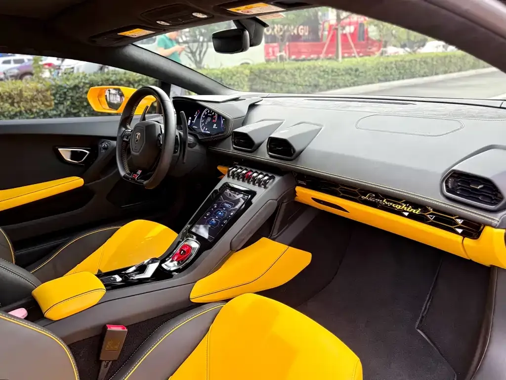 Lamborghini Huracan — фото 2