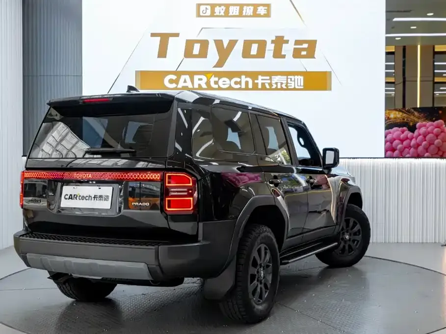 Toyota Prado — фото 4