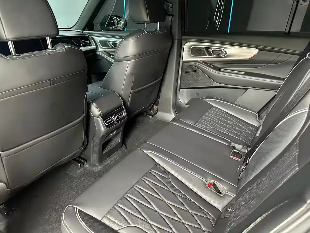 GAC Motor Trumpchi GS8 — фото 6