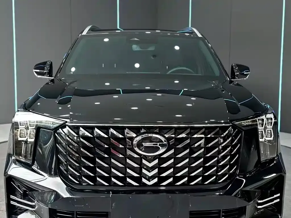 GAC Motor Trumpchi GS8 — фото 10
