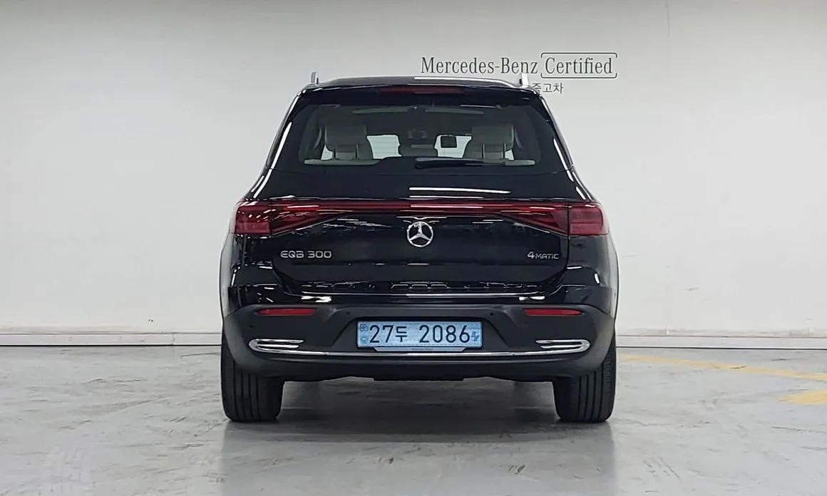 Mercedes-Benz EQB — фото 3