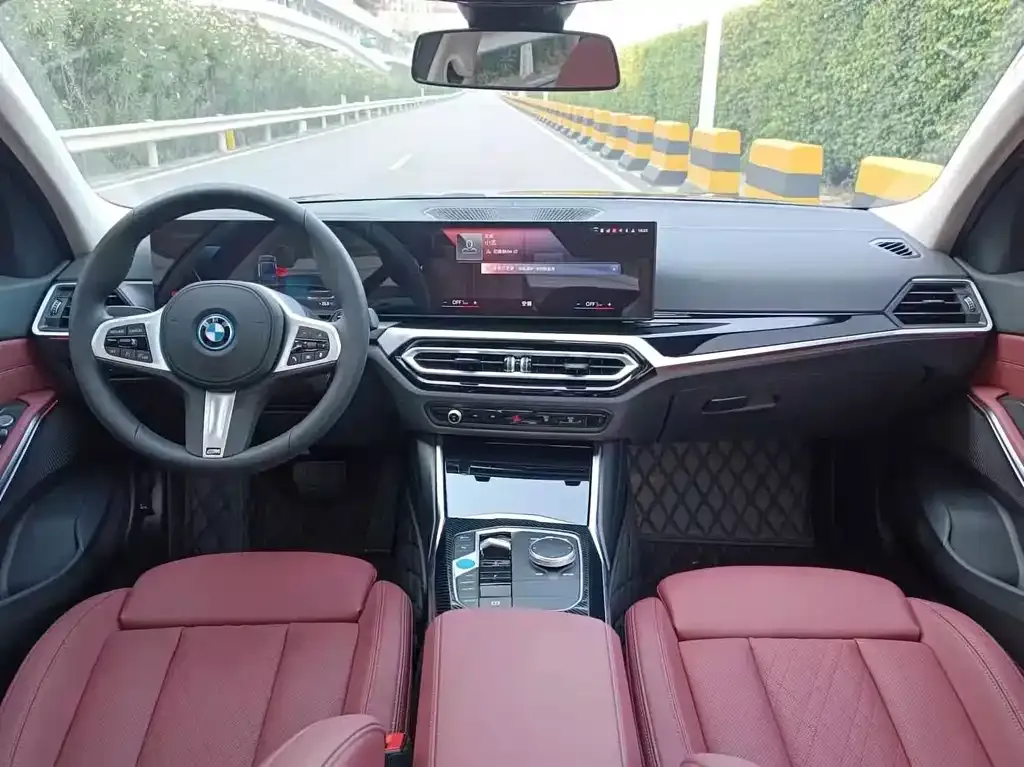 BMW i3 — фото 10