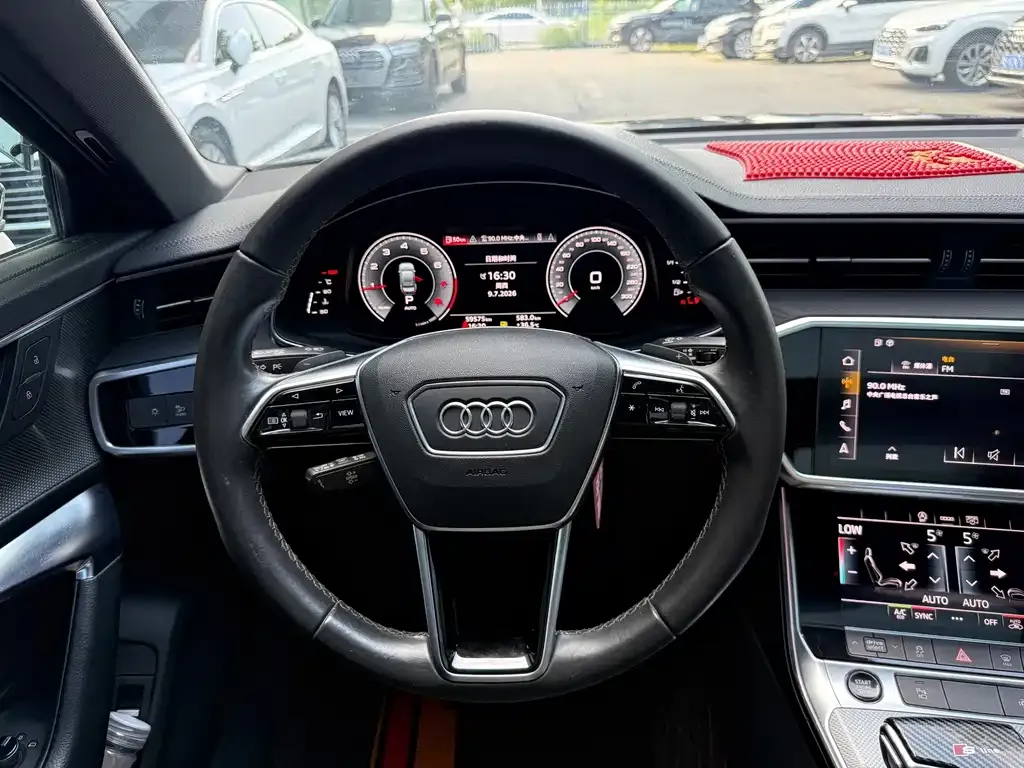Audi A6L — фото 2